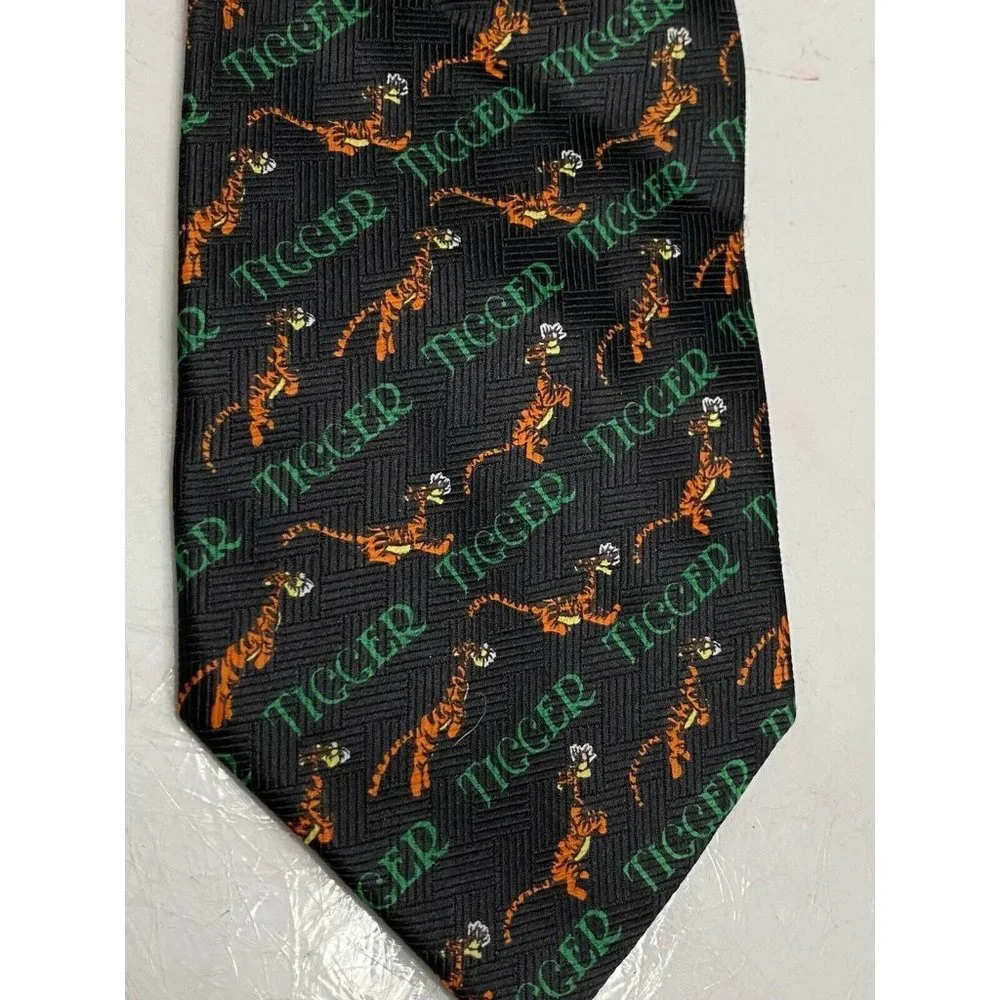 Disney Winnie The Pooh Tigger Tigger Tigger Blue Green &‎ Orange Neck Tie